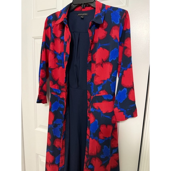 Banana Republic Dress Womens Size 8 PETITE Red Blue Flowers Long Sleeve 8P - Picture 2 of 13